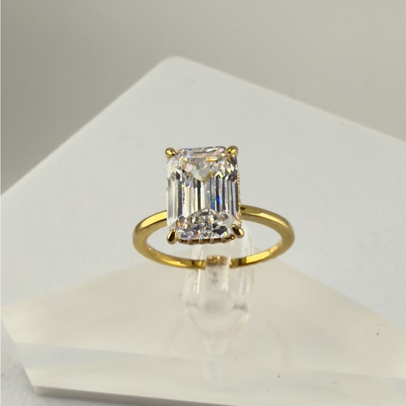 Tanzanite CZ Emerald Cut 4 Karat Solitare Ring .925 Siver Size 7 NEW - Picture 4 of 17